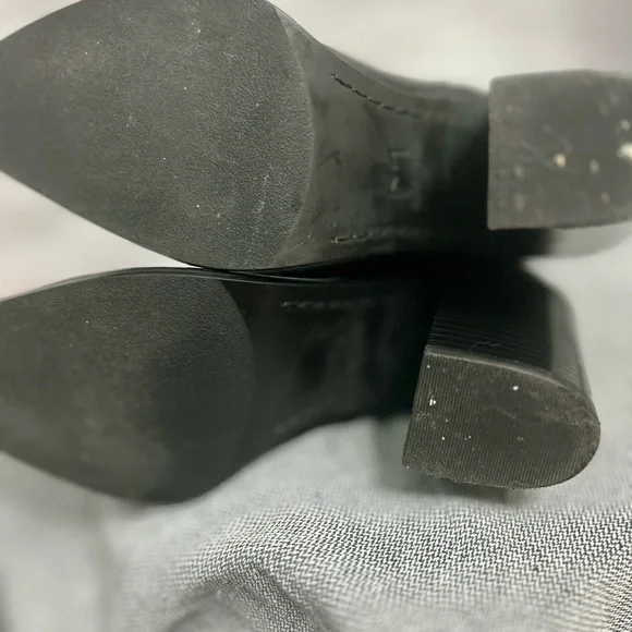 Marc Fisher Black Leather Heeled Boots - Picture 6 of 6